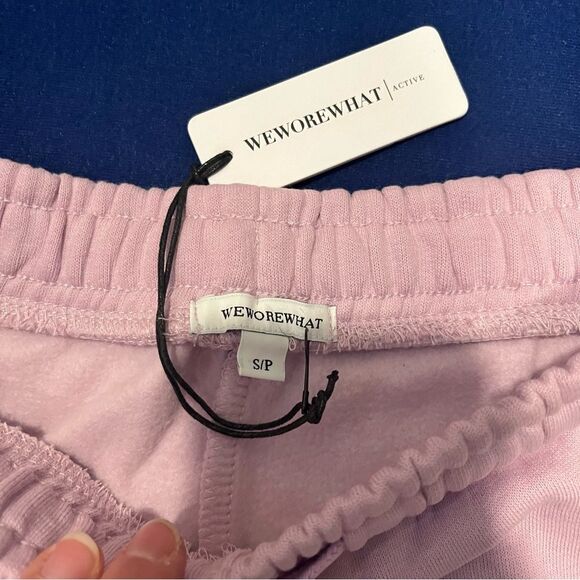 NWT WeWoreWhat High-Rise Pull On Sweat Shorts in Lilac Size Small - Picture 4 of 13